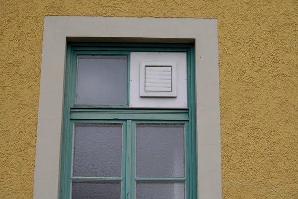 Okno Starego Domu Mieście Wenecja — Zdjęcie stockowe