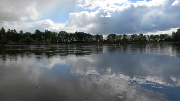 Belo Tiro Rio Danúbio Baviera Perto Regensburg Dia Ensolarado — Vídeo de Stock