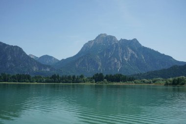 Gölün güzel manzarası