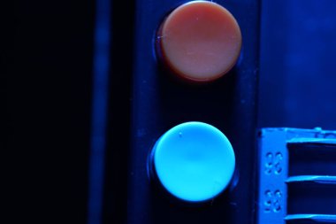 bir bilgisayar klavyesini kapat