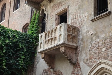 Juliet 'in Verona' daki balkonunda