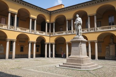 pavia Üniversitesi, İtalya