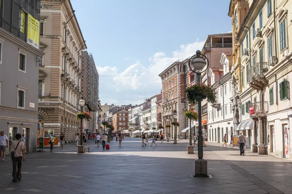 Zona peatonal en Rijeka, Croacia —  Fotos de Stock