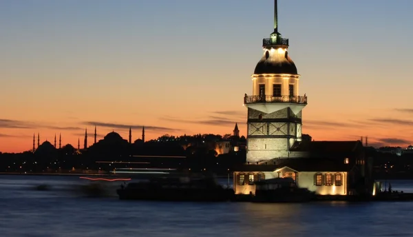 The Maiden's Tower — Stock Photo, Image