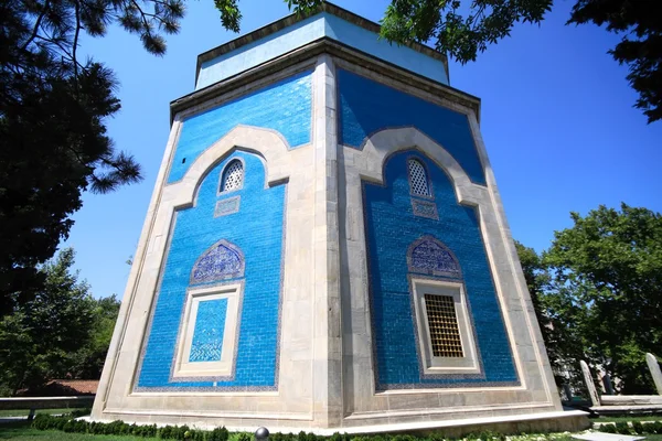 Grünes Mausoleum (yesil turbe)) — Stockfoto