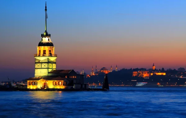 The Maiden's Tower — Stock Photo, Image