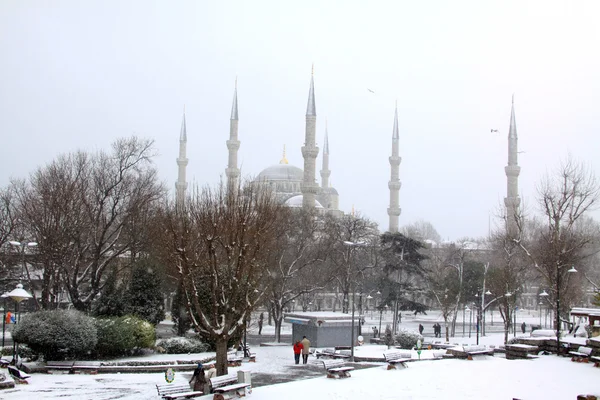 蓝色清真寺 (sultanahmet) — 图库照片