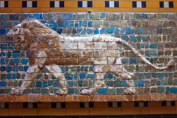 狮子在巴比伦的马赛克 — 图库照片