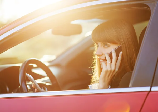 Businesswoman on the phone. — Stock Photo, Image