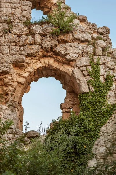 Ruínas do castelo — Fotografia de Stock