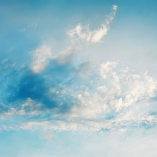 Blå himmel. — Stockfoto