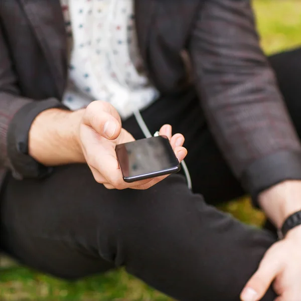 Close up of a man using mobile smart phone — Stock Photo, Image