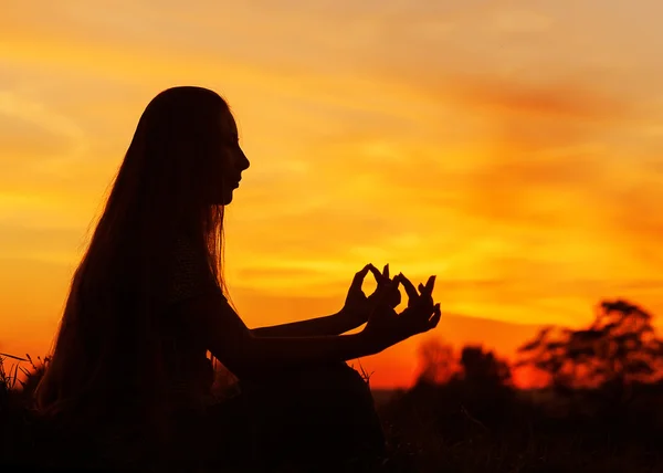 Posición de yoga — Foto de Stock