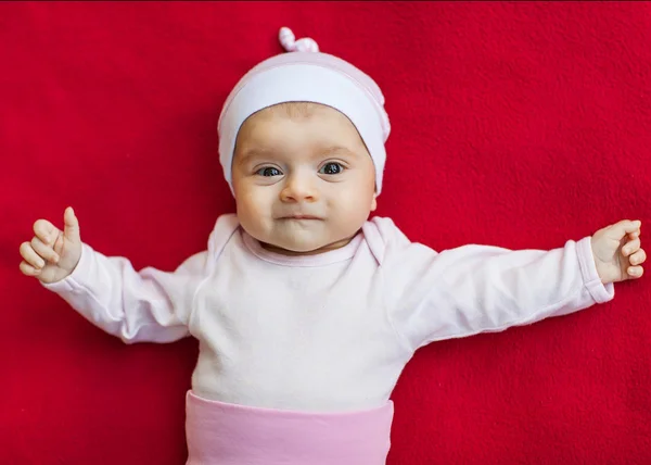 Baby outdoors — Stock Photo, Image