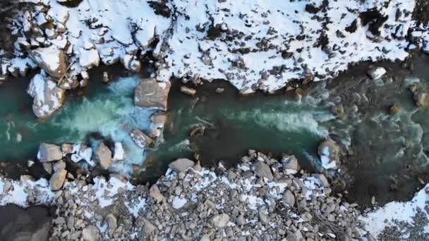 Vista Aérea Bela Vista Superior Rio Montanha Inverno Drone Sobrevoou — Vídeo de Stock