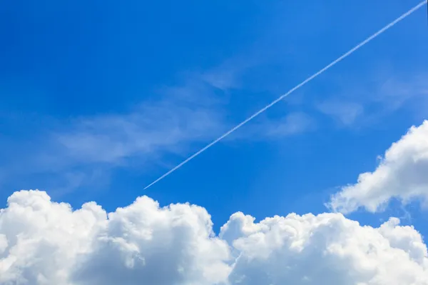 A plane in the sky — Stock Photo, Image