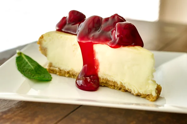 Cherry Cheesecake in the Afternoon — Stock Photo, Image