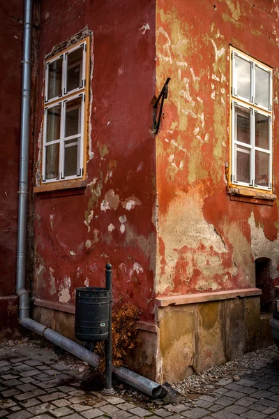 Sighisoara, Romanya dan Ortaçağ Caddesi — Stok fotoğraf