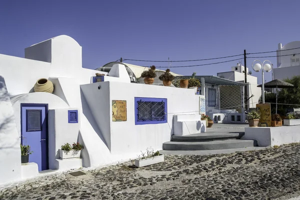 Typiska grekiska hus Santoriniön — Stockfoto