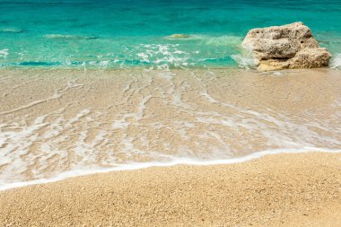 egremni beach lefkada