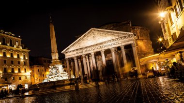 Gece Roma 'da pantheon