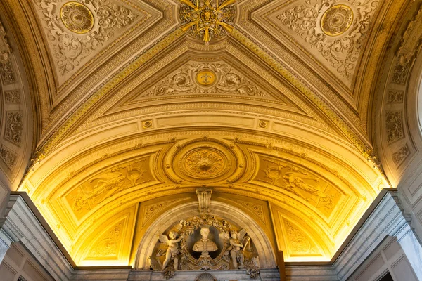 Vatican museums hallway, Rome Italy — Stock Photo, Image