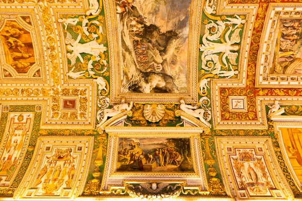 地图房间细节从梵蒂冈博物馆，意大利罗马 — 图库照片