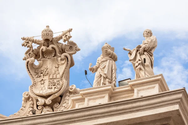 Detalhe arquitetônico da Praça San Pietro, Roma, Itália — Fotografia de Stock