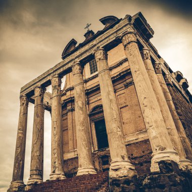 Roma, İtalya, Roma Forumu Vintage faustina dönüştürülmesi için
