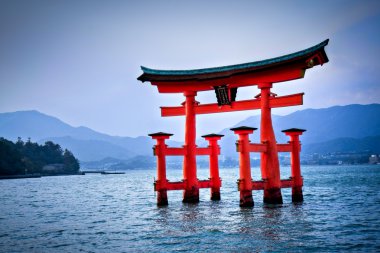 Japonya miyajima, Hiroşima - yakın, yakın kapı