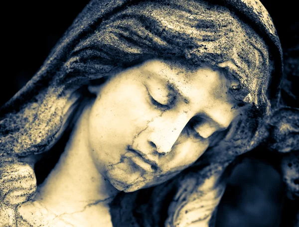 Ангела, на кладовищі La Recoleta в Буенос-Айресі — стокове фото