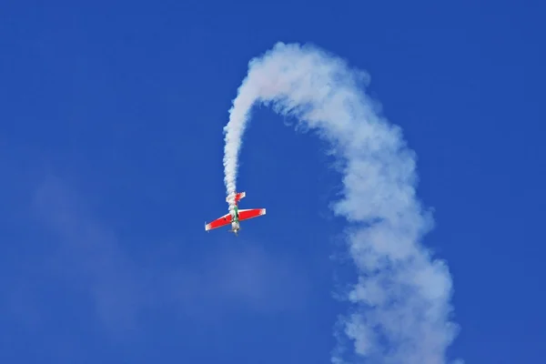 Stunt plane — Stock Photo, Image