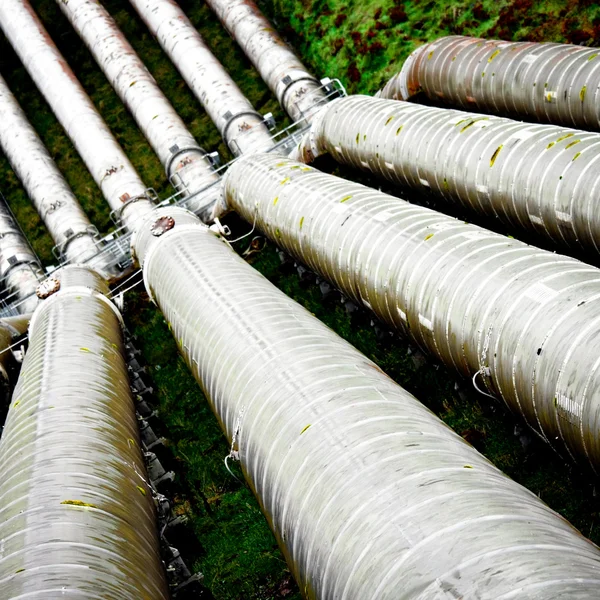 Water pipeline to Hydro-Electric power station at Tarraleah, Tasmania — Stock Photo, Image