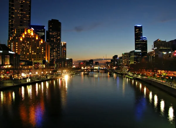 Melbourne in de nacht — Stockfoto