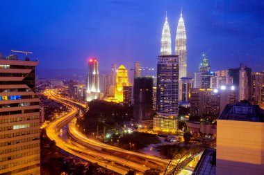 Kuala Lumpur - 15 Aralık: Petronas ikiz kuleleri