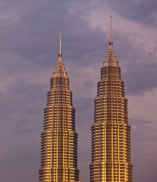 Kuala Lumpur - 15 December: Petronas Twin Towers — Stockfoto