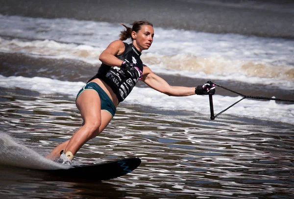 Melbourne, Australië - 11 maart: marion mathieu van Frankrijk in de slalom gebeurtenis op de moomba masters — Stockfoto