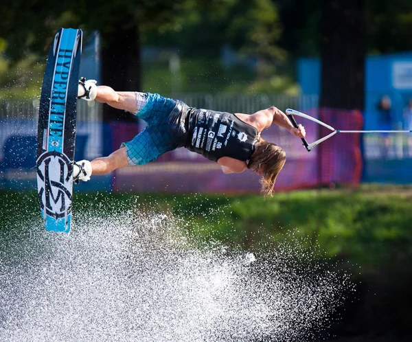 MELBOURNE, AUSTRALIA - MARCH 12: Sam Carne in the wakeboard event at the Moomba Masters — Stock Photo, Image