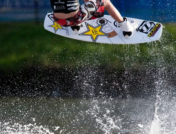 MELBOURNE, AUSTRALIA - 12 DE MARZO: Primer plano de acción del evento de wakeboarding — Foto de Stock