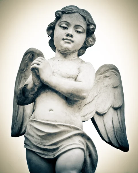 Hermosa escultura en un cementerio de Melbourne — Foto de Stock