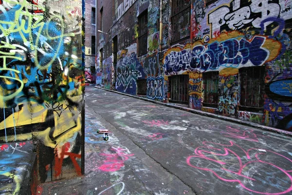 Graffiti steegje in melbourne — Stockfoto