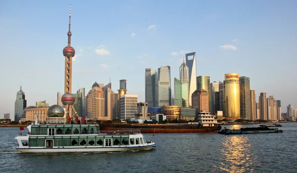 Shanghai Pudong vedere la orizont din Bund — Fotografie, imagine de stoc