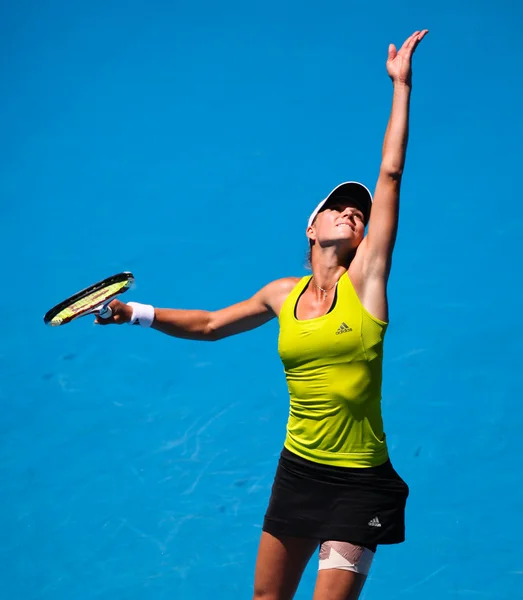 Melbourne, australia - januar 26: maria kirilenko in aktion bei ihrer Viertelfinal-niederlage gegen jie zheng während der Australian Open 2010 — Stockfoto