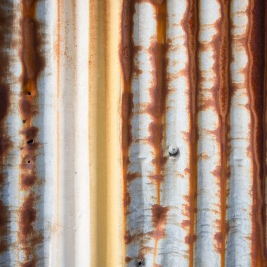 paslı oluklu demir çit