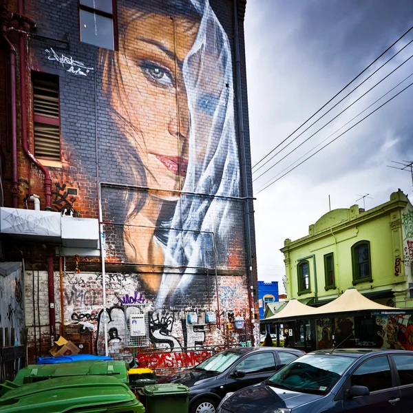 MELBOURNE - 25 DE OCTUBRE: Arte urbano de artistas no identificados. Melbourne — Foto de Stock