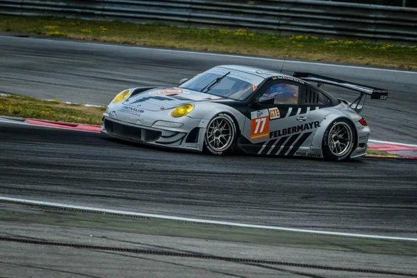 Carro de corrida — Fotografia de Stock