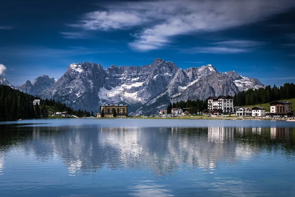 Misurina sjö — Stockfoto