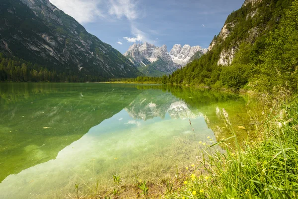 Lago — Fotografia de Stock