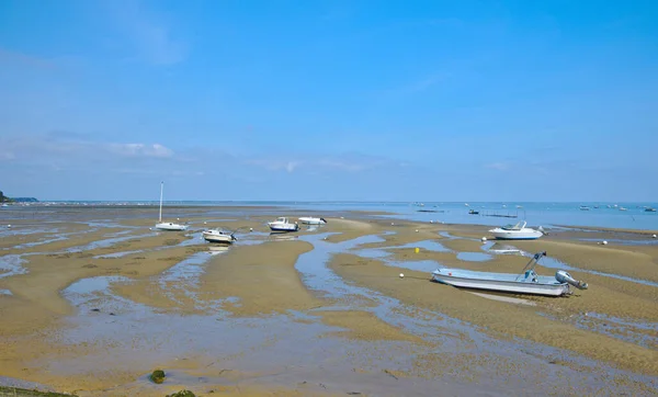 Bateaux Sur Plage Sable Ebb Bretagne France — Photo