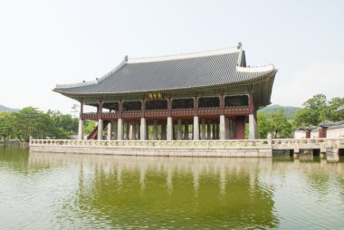 geleneksel Kore mimarisi